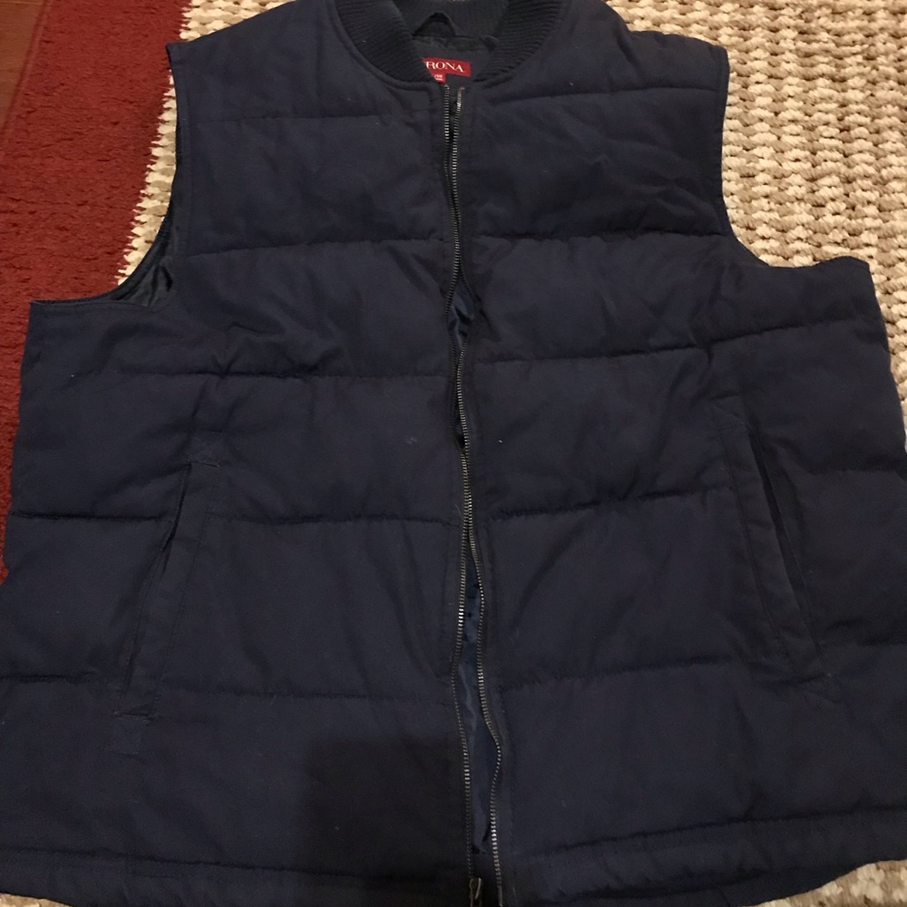 Merona Navy Blue Puffer Vest xl